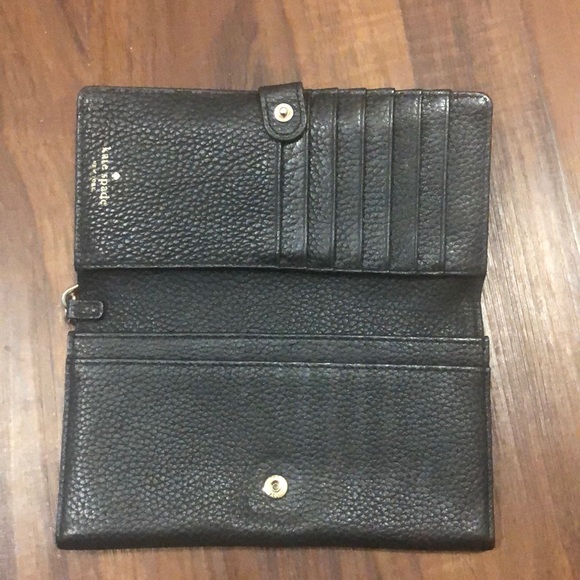 Kate spade wristlet - Picture 2 of 4